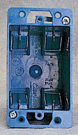 B114R OLD WORK BLUE PLASTIC  OUTLET and SWITCH ZIP BOX with 